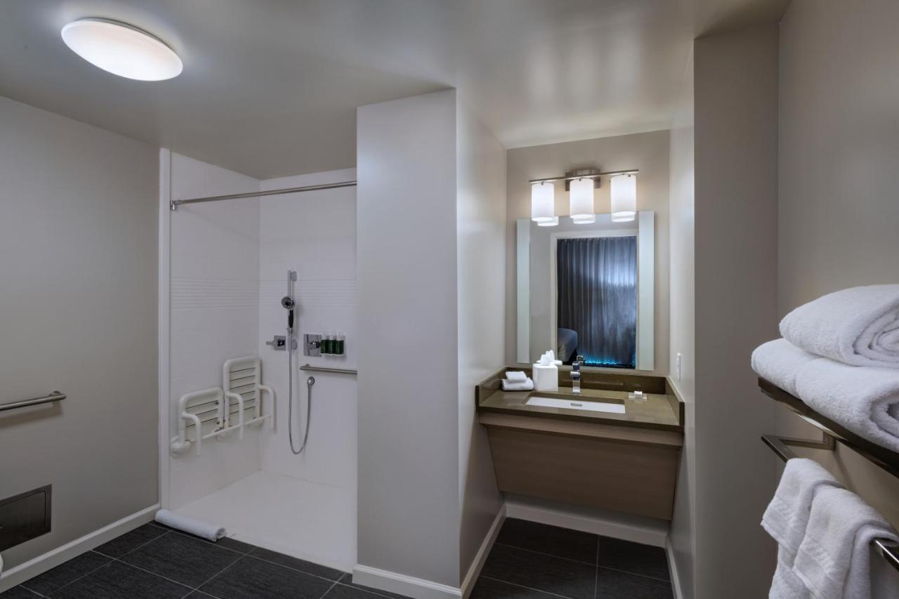 Towneplace Suites By Marriott San Diego Airport/Liberty Station Exterior foto